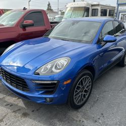 2017 Porsche Macan 🚗 
