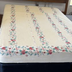 USED FULL SIZE MATTRESS ONLY 