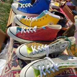 New, CONVERSE ALL STAR Size 11  Chuck Tylor Glitter Shoes