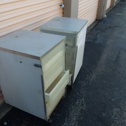 Veterinary Pet Equipment Rolling Cabinets For Supplies 