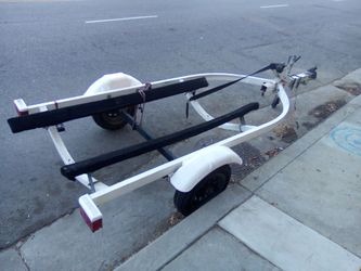 Jet ski trailer