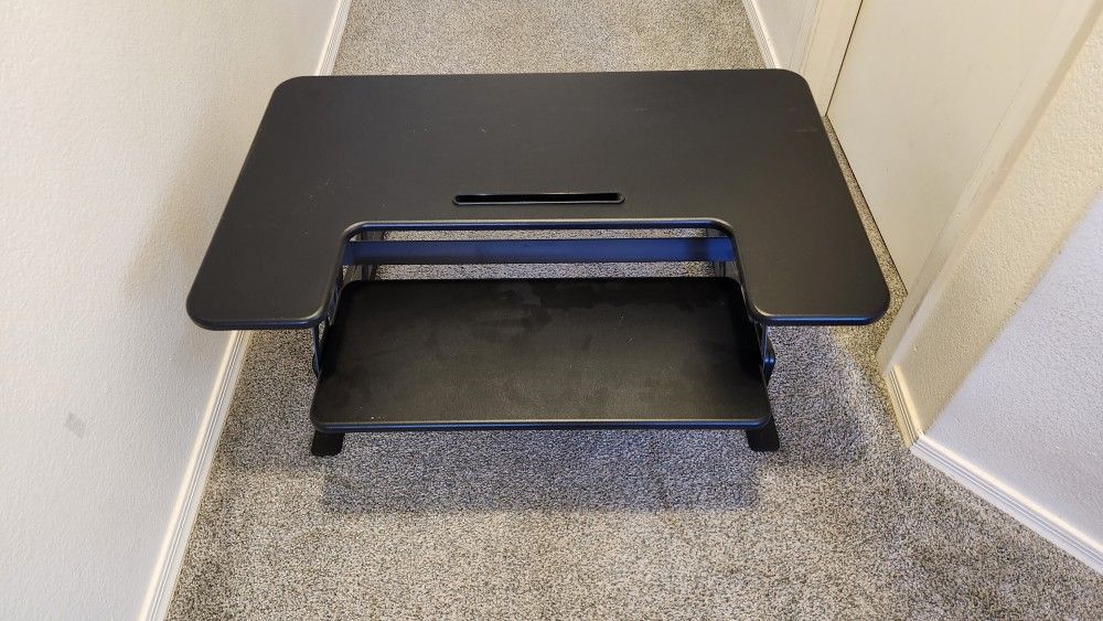 Viv Standing Desk Riser