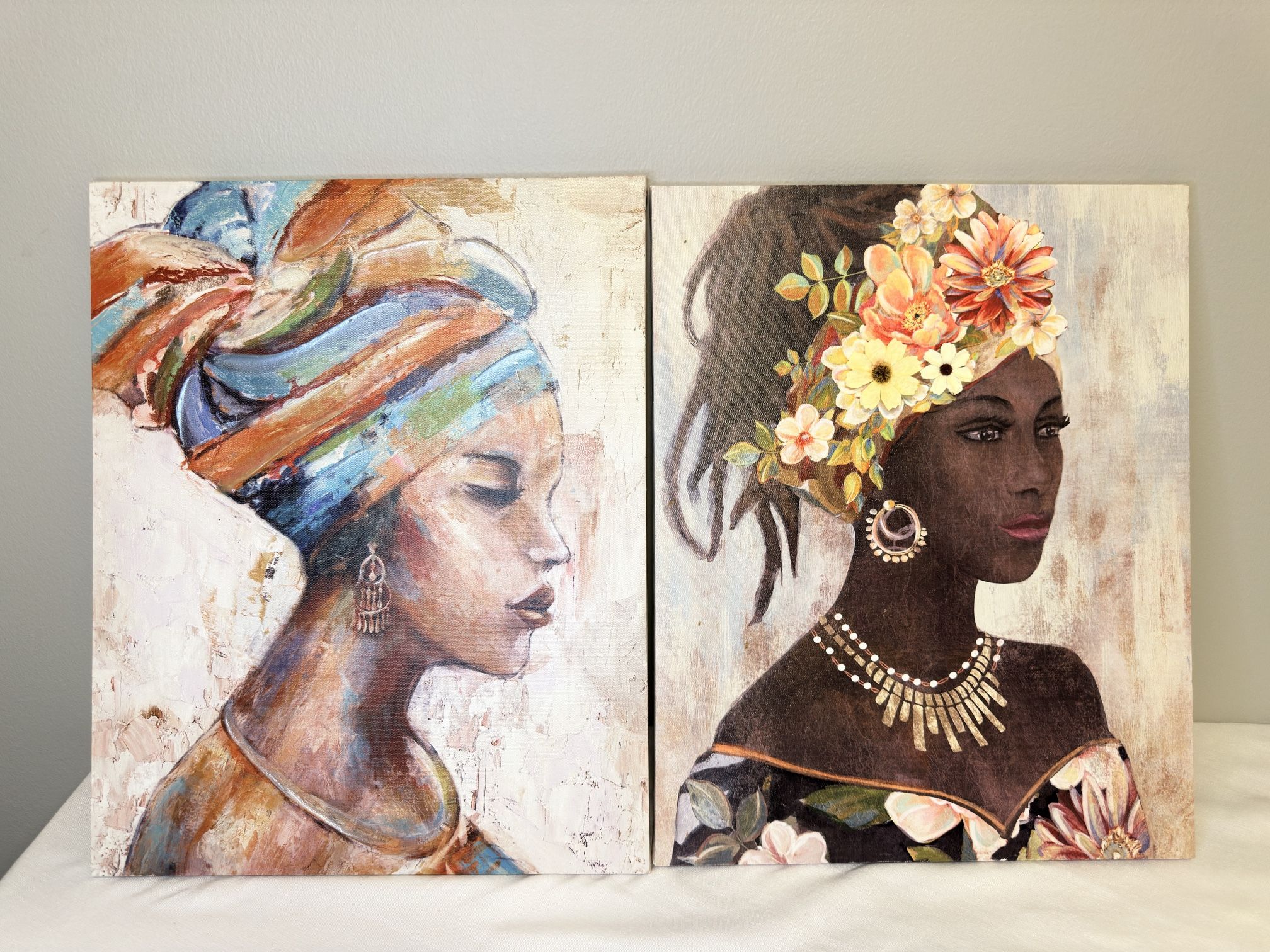 For Sale: Set of 2 Stylish Portrait Paintings – Only $10!