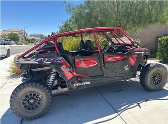 2016 Polaris RZR XP 1000 4-Seat UTV