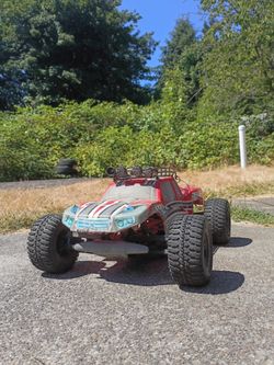 ECX Amp MT 1/10 Scale RC Truck