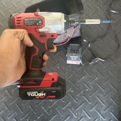 20v Hyper Tough Drill