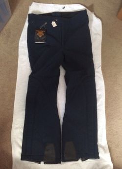 Brand new Descente snow paints