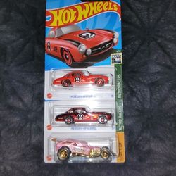 2023 Super Treasure Hunt MercedesBenz 300 SL With Hot Wheels 3 Cars from B Case