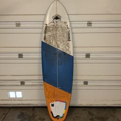Surfboard 6’6 