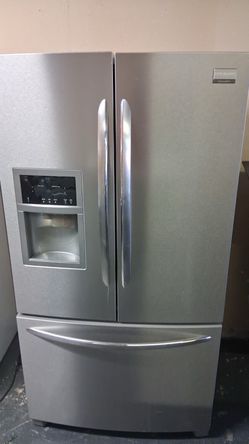 Frigidaire stainless steel refrigerator