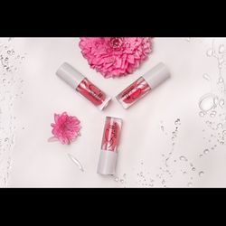Stella Glow Gloss