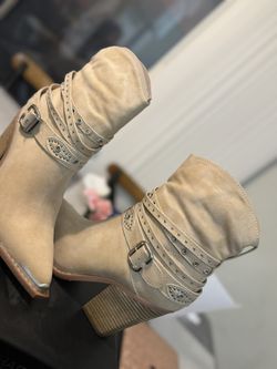 Beige Boots