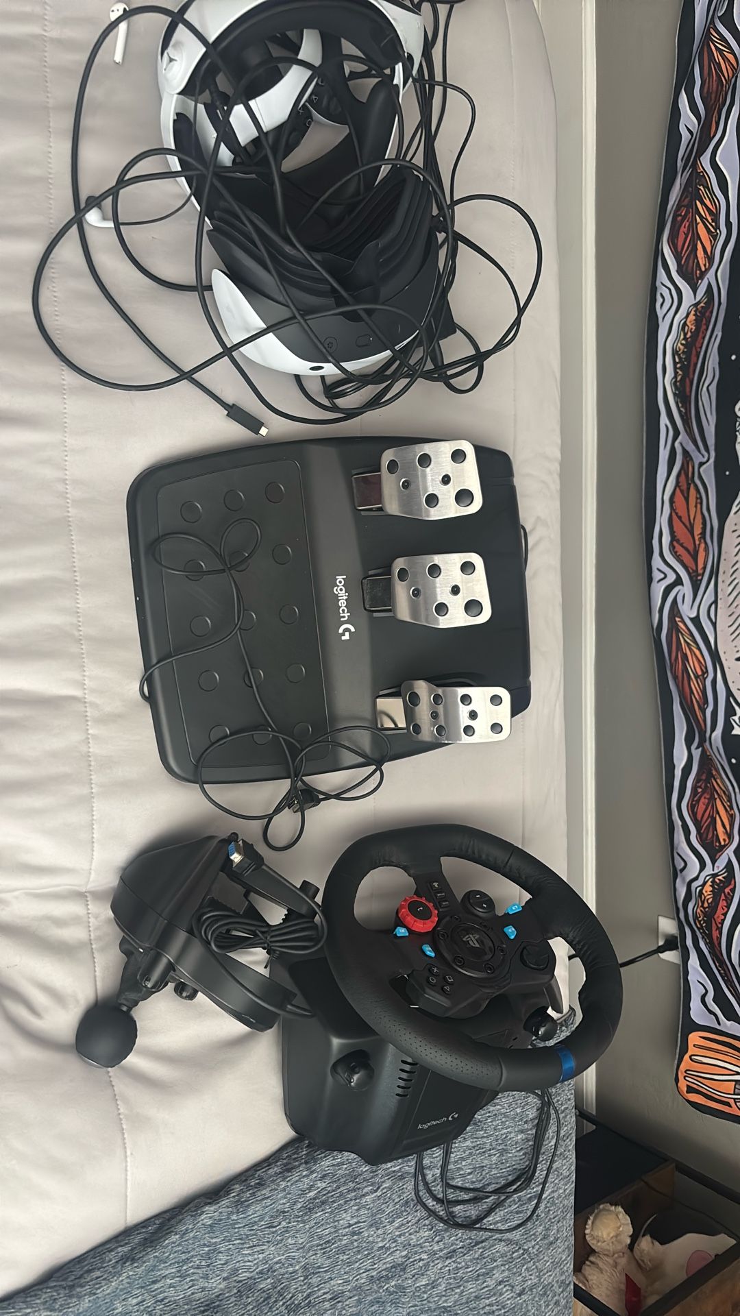PSVR2 and accessories