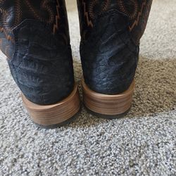 Blue Sueded Caiman Boots Ariat 11D