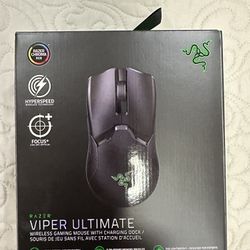 Razer Viper Ultimate Ultralight Wireless Optical Gaming Mouse with Charging Dock