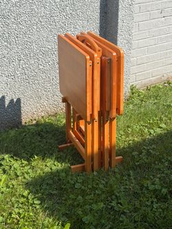 TV trays