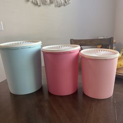 Tupperware canisters