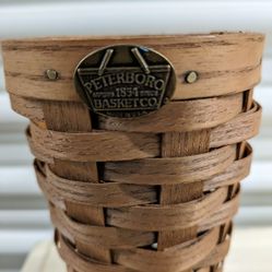Handmade Small Peterboro Basket 
