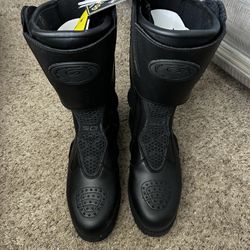 Sidi Armada boots