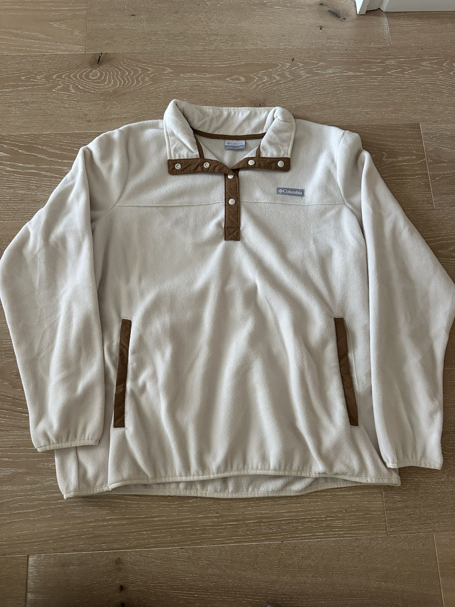 Columbia Cream Colored Buttoned Fleece
