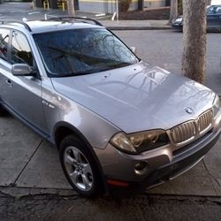 All Wheel Drive BMW Luxury SUV Excellent Condition Family Vehicle Car For Sale Milage moonroof Mercedes Low Infinity Porsche Boxster V6 V8 V10 I6 I5