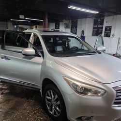 2013 Infiniti Jx35