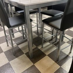 Table and four chairs for 4 99 limited quantity so hurry