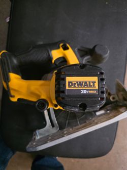 Dewalt skill saw