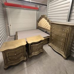 King Size Bedroom Set