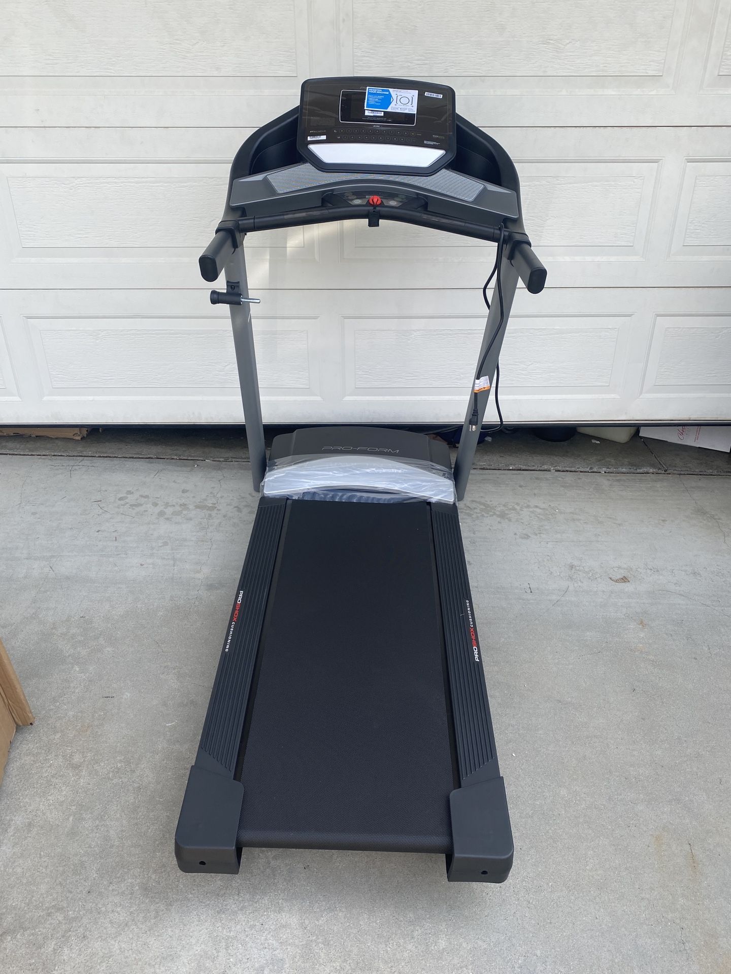 ProForm Trainer 9.0 Treadmill (BRAND NEW)
