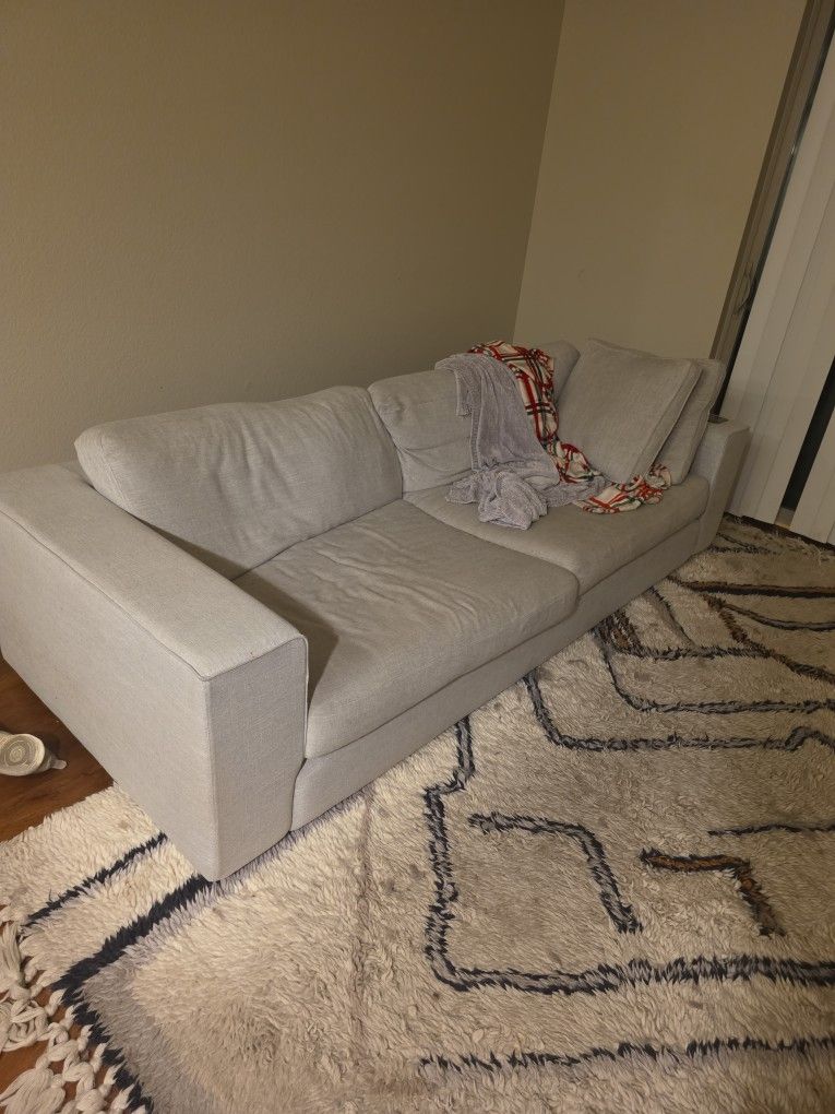 Article Couch