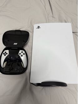Selling PS5 Digital Edition and Duelsense edge controller ($700)