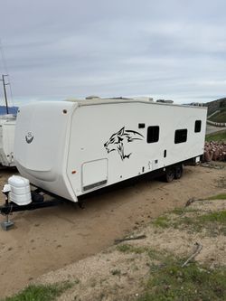 2007 Forest River Cherokee Wolf Pack