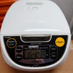 Tiger 5.5 Cup Multi-Functional Rice Cooker Warmer JBV-10CU