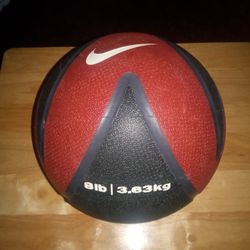 NIKE WEIGHT TRAINING BALL