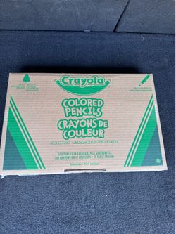 Crayola Colored Pencils Classpack (240ct), Teacher Must Haves, Classroom Essentials, Bulk Colored Pencils for Kids, 12 Colors, Back to for School Colo