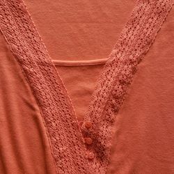 Ladies New Top 16W-18W