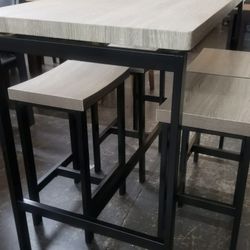 Grey Table Counter Height Table With 4 Stools