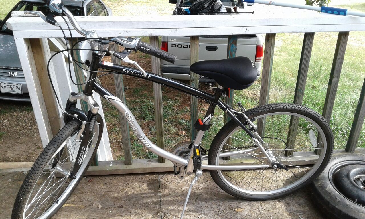 SCHWINN SKYLINER SR SUNTOUR M2000N