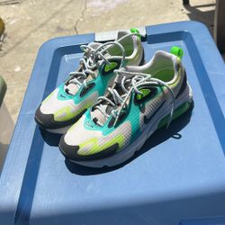 Nike 