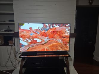 LG C4 65” OLED 4K Smart TV – Used Like New – Original Box