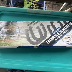 2-in1 horseshoe and ring toss