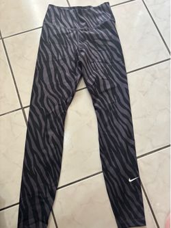 Women Nike leggings (XS)