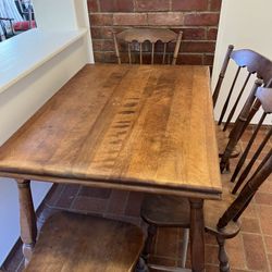 Kitchen Table With Leaves