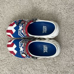 Captain America Crocs