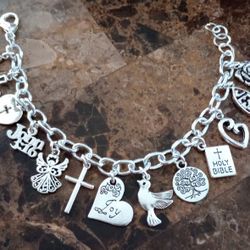 Handmade Charm's Bracelet 