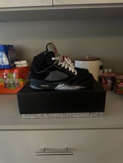 Air Jordan 5 Metallic