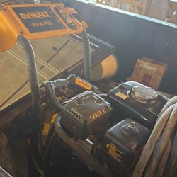 Pressure Washer Dewalt 3600psi  $400 OBO 