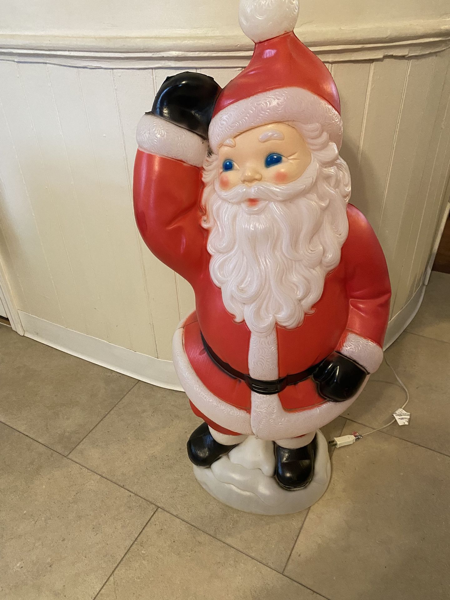 Vintage General Foam 42” Light Up Waving Santa Claus Blow Mold
