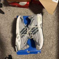 adidas response CL size 13 READ DESCRIPTION**
